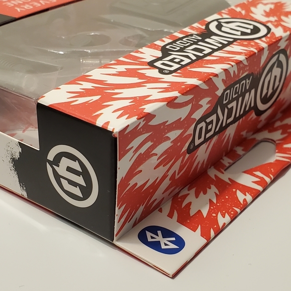 The Reach by Wicked Audio - Bluetooth Audio Receiver - Bonus Pack WI-BTR60 - Picture 8 of 11